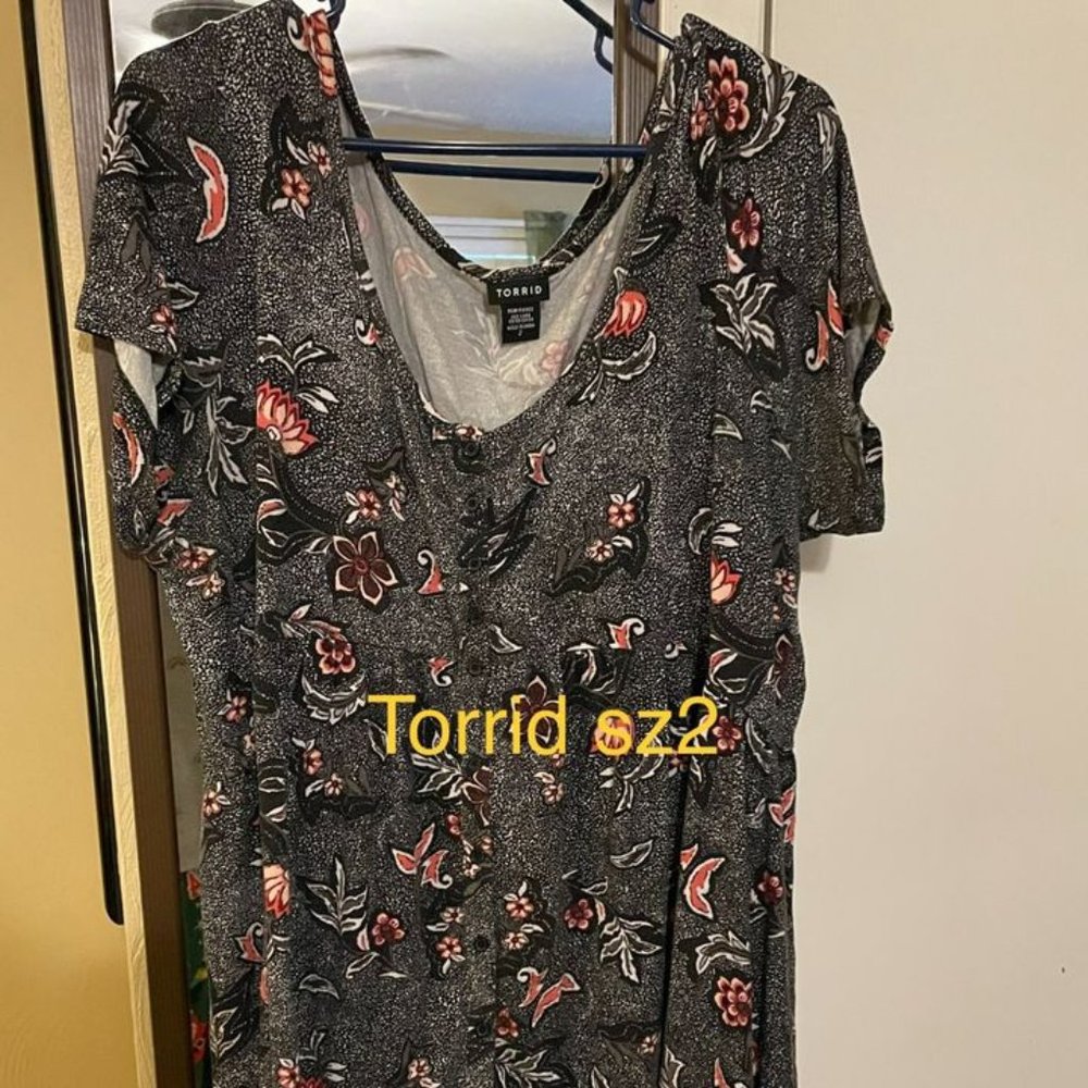 Torrid | Printed Knit Babydoll Top sz2